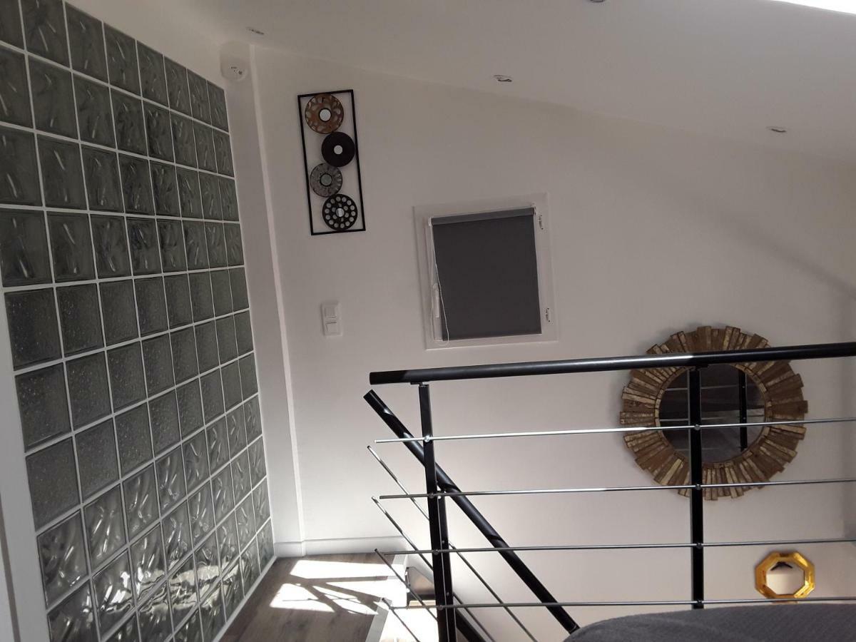 Apartamento Yofanto Sénas Exterior foto
